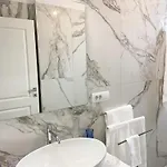 La Petite Maison Via Biasi - Free Parking - Free Wifi Apartment *
