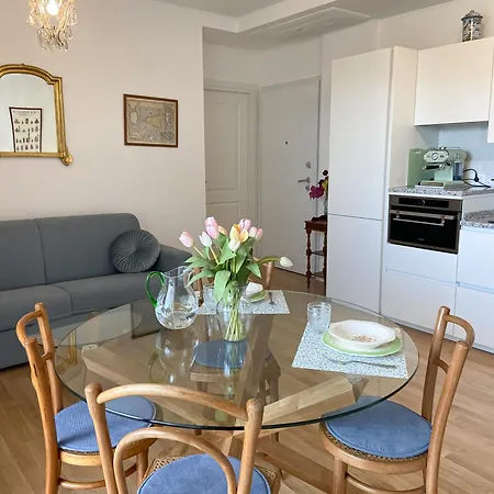 La Petite Maison Via Biasi 29 Apartment *