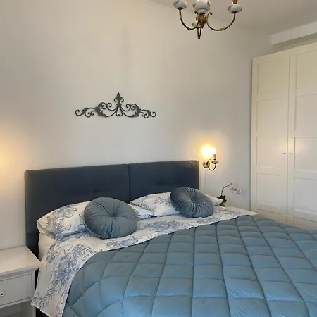 La Petite Maison Via Biasi - Free Parking - Free Wifi Cagliari